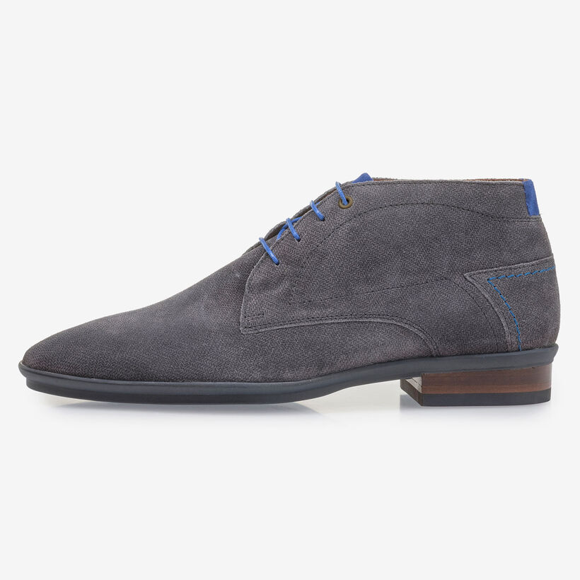 Dunkelgrauer Wildleder-Schn&uuml;rstiefel mit Print