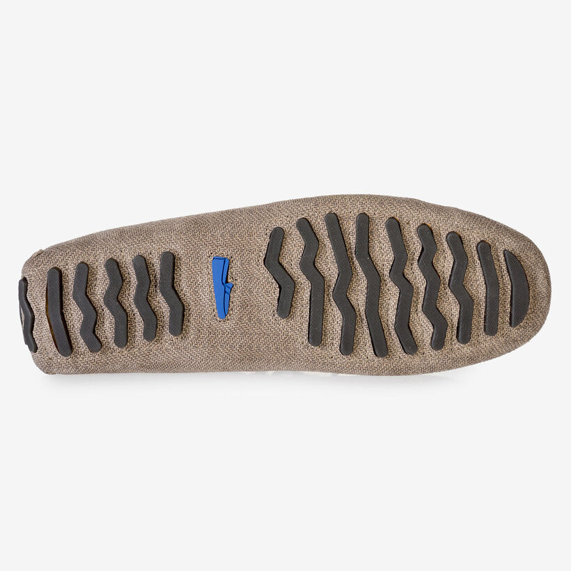 Sand-coloured suede leather moccasin with print