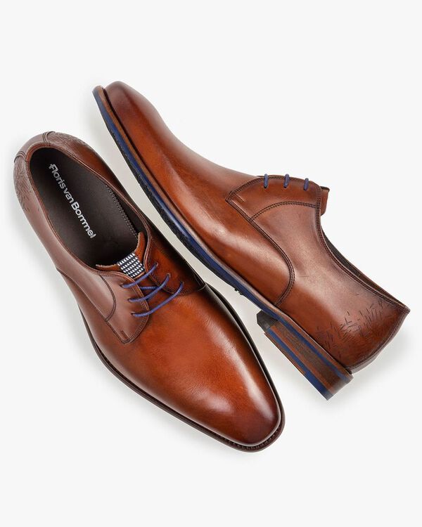 Schn&uuml;rschuh Kalbsleder cognac