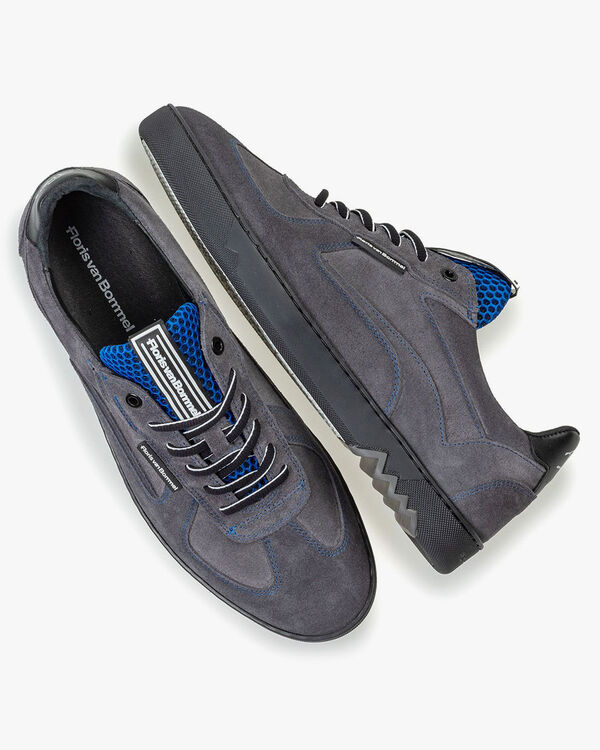 Sneaker grey suede leather