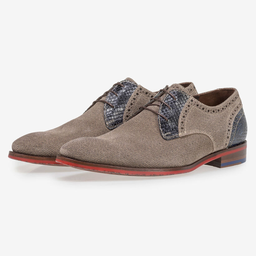 Beige suede leather lace shoe with blue print