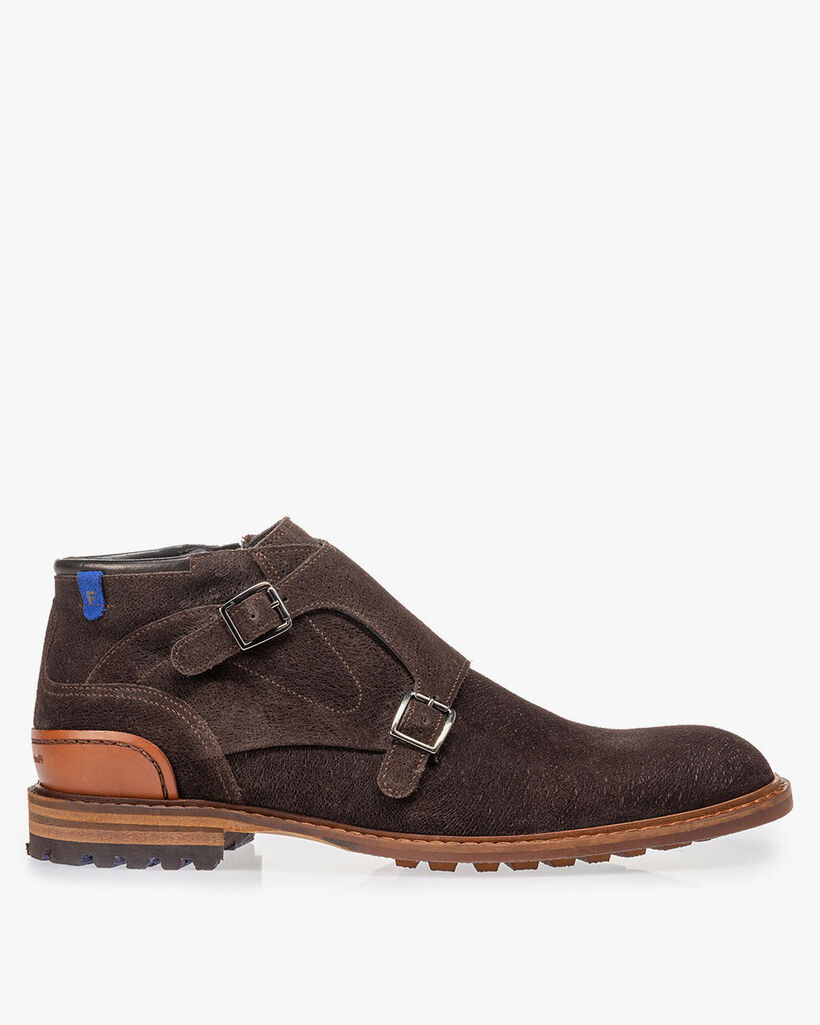 Boot with buckle brown
