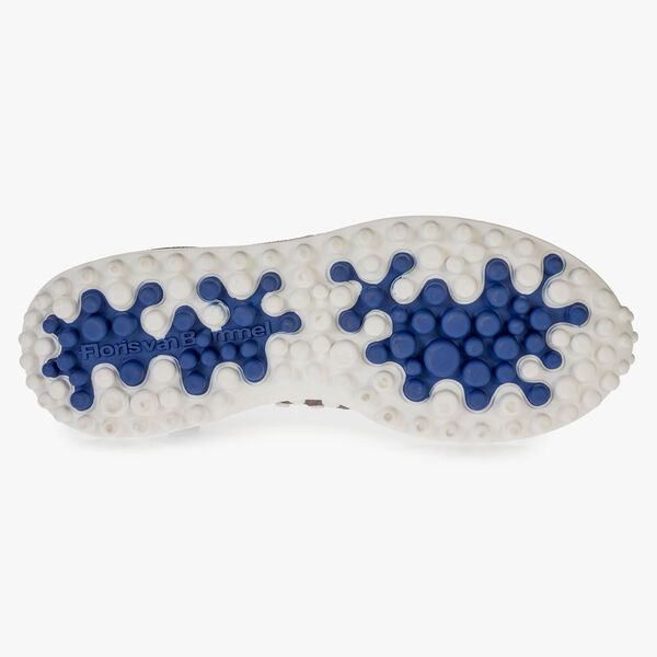 Grauer Wildleder-Sneaker mit Print