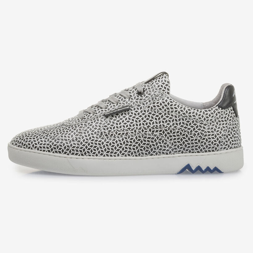 White calf leather sneaker with black print