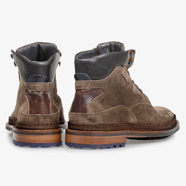 Dark taupe-coloured suede lace boot