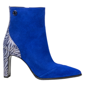 Blau