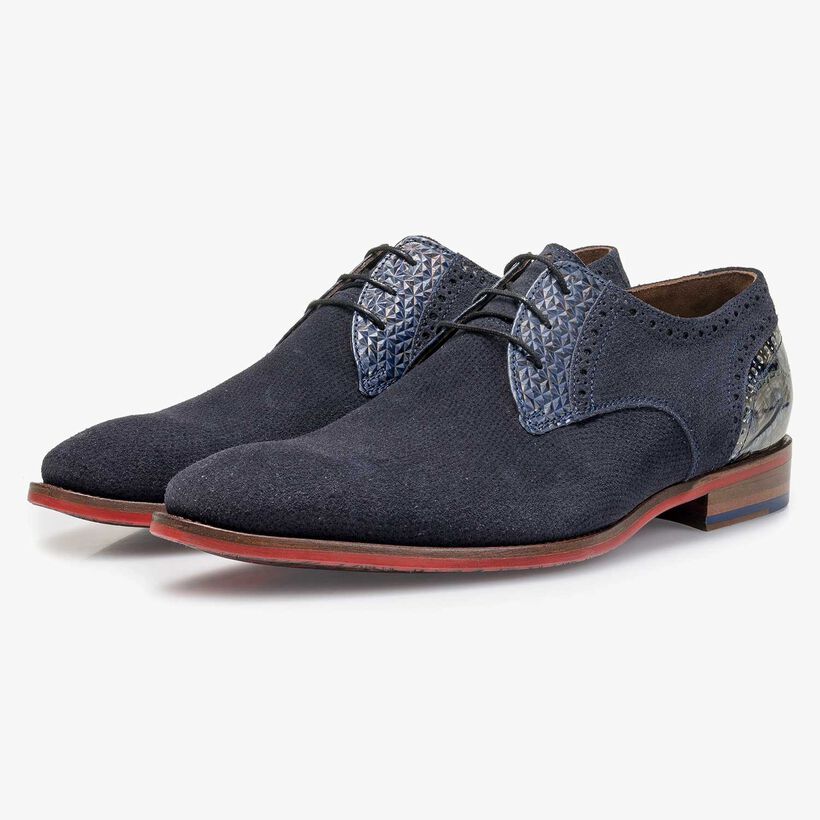 Blauer gemusterter Wildleder-Schn&uuml;rschuh
