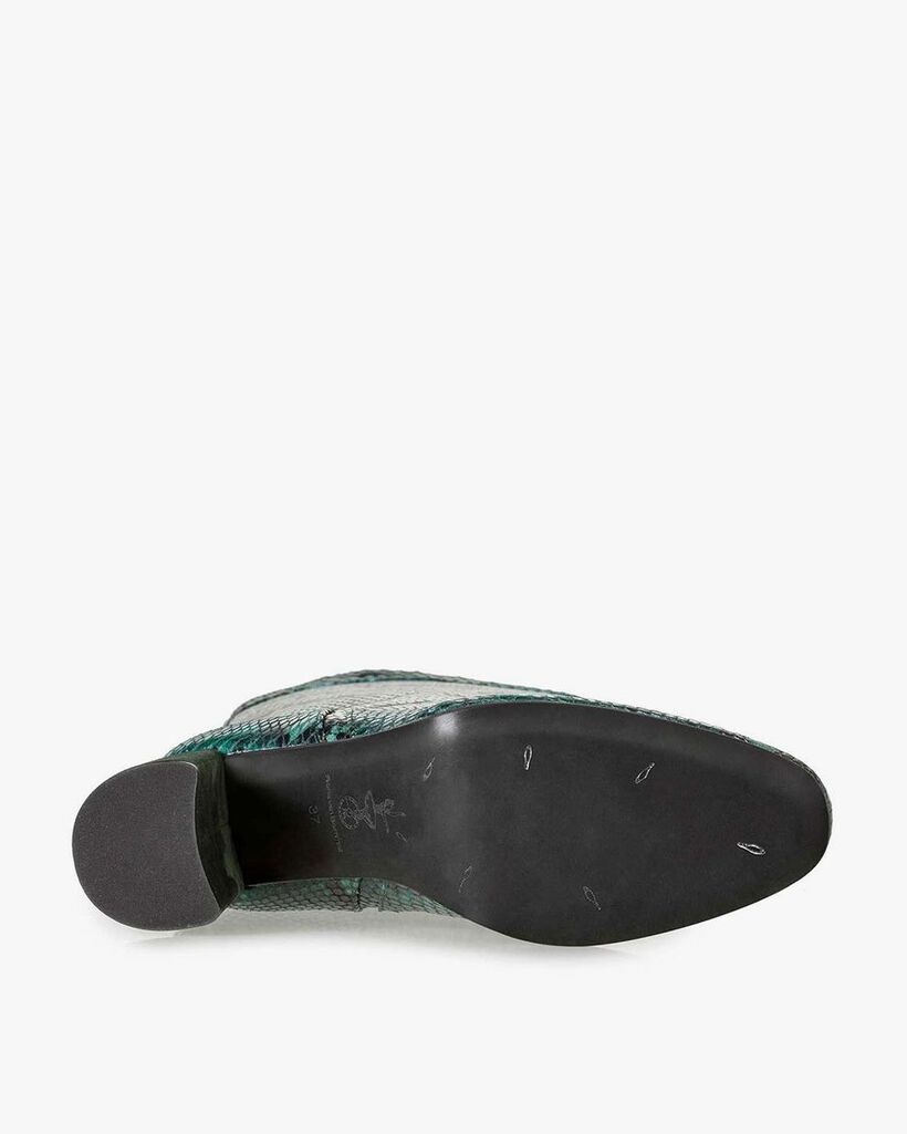 Green high boots with snake print