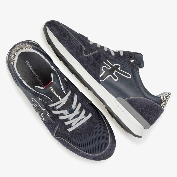 Dunkelblauer Kalbsleder-Sneaker