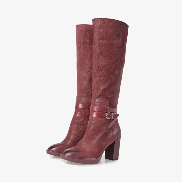 Hoher weinroter Nubukleder-Stiefel mit Print