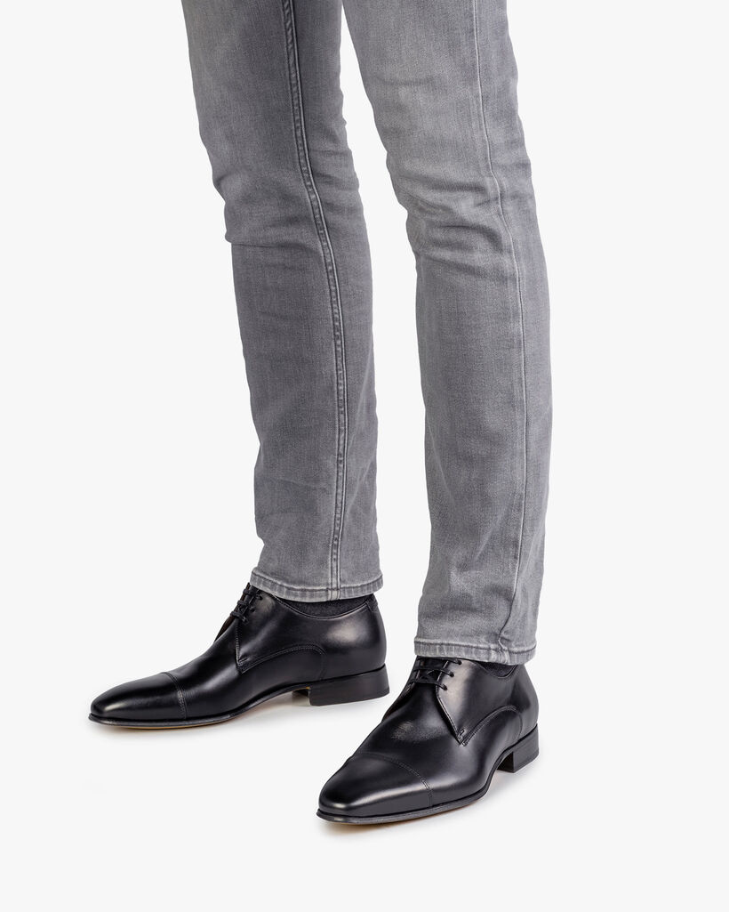 Lace shoe calf leather black