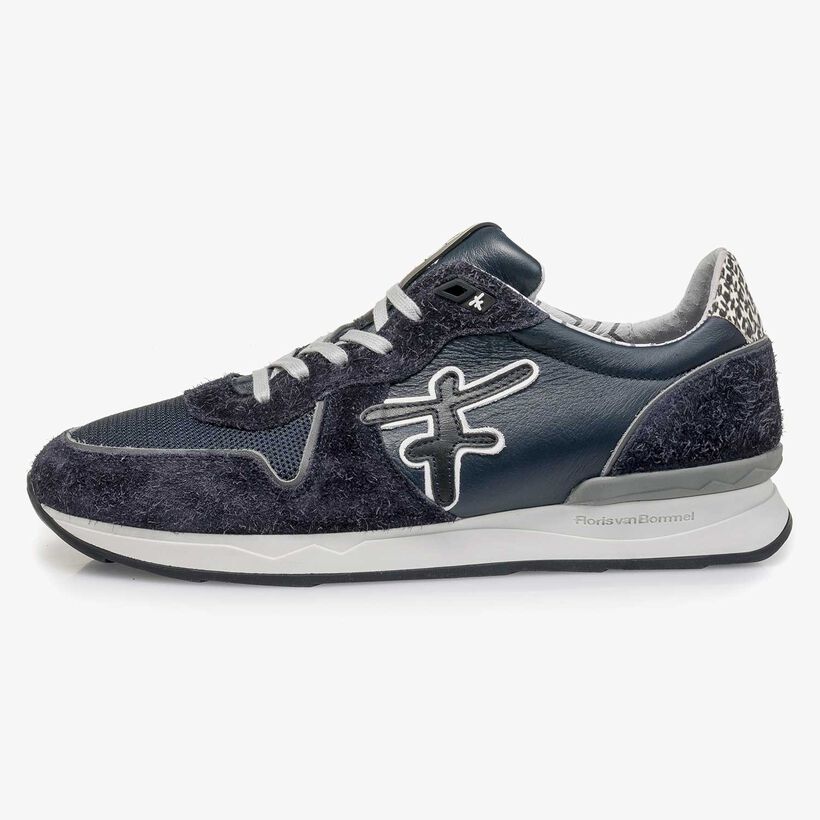 Dunkelblauer Kalbsleder-Sneaker