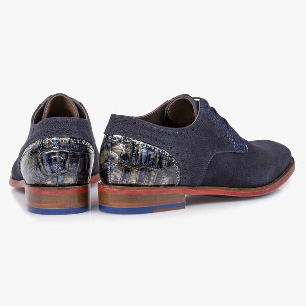Blauer gemusterter Wildleder-Schn&uuml;rschuh