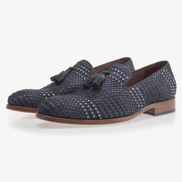 Dunkelblauer Slipper aus geflochtenem Wildleder