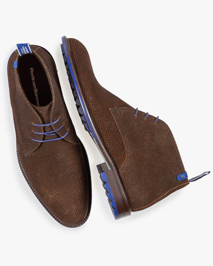 Boot with print cognac