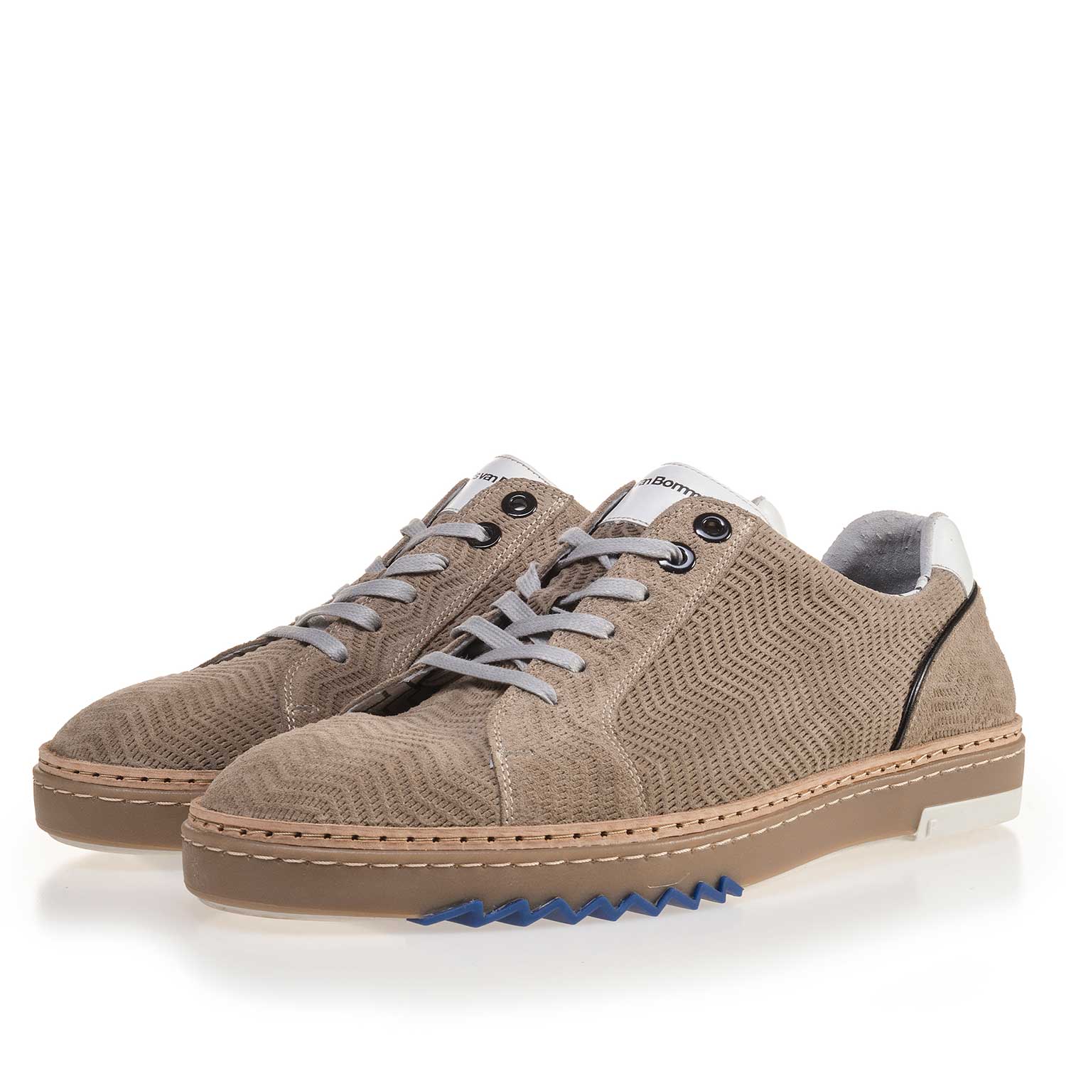 14057/05 - Sand-coloured, leather sneaker with pattern 14057/05 - Sand-coloured, leather sneaker with pattern