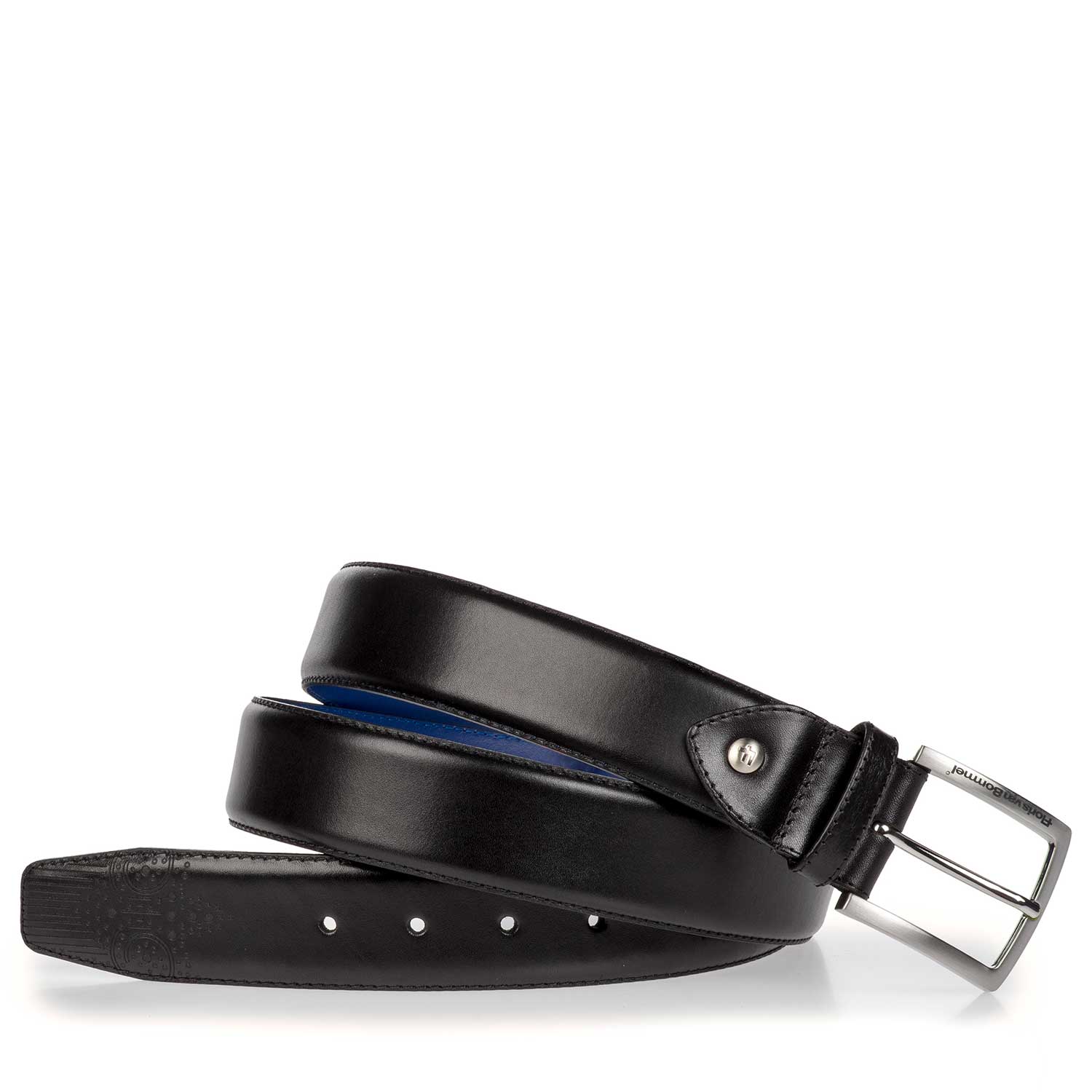 75185/03 - Black brogue belt made of calf’s leather 75185/03 - Black brogue belt made of calf’s leather