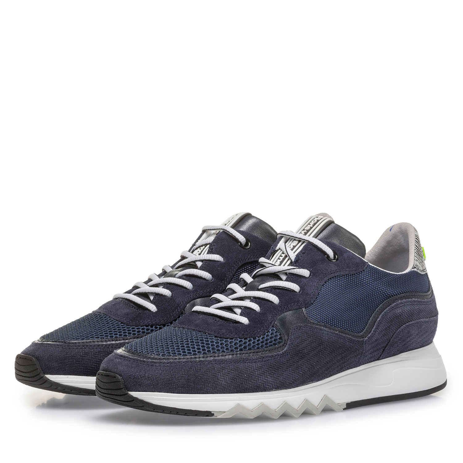 16093/19 - Dunkelbrauner Wildleder-Sneaker mit Print 16093/19 - Dunkelbrauner Wildleder-Sneaker mit Print