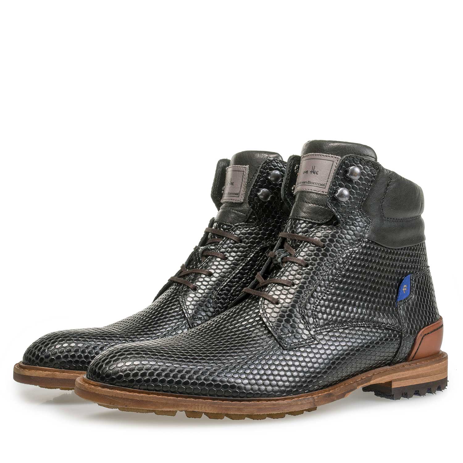 10234/06 - Black leather lace boot with structural print 10234/06 - Black leather lace boot with structural print