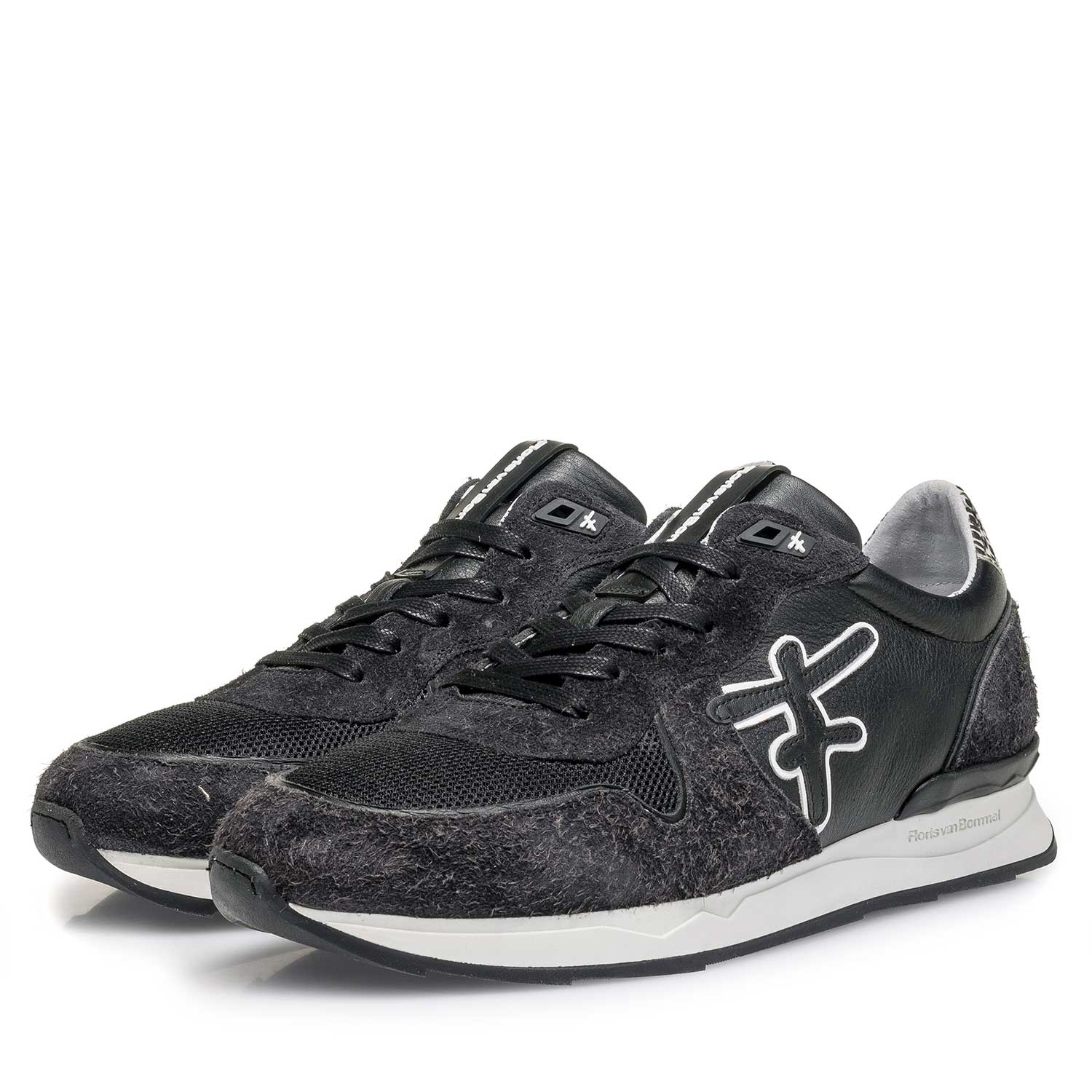 16246/06 - Schwarzer Kalbsleder-Sneaker 16246/06 - Schwarzer Kalbsleder-Sneaker