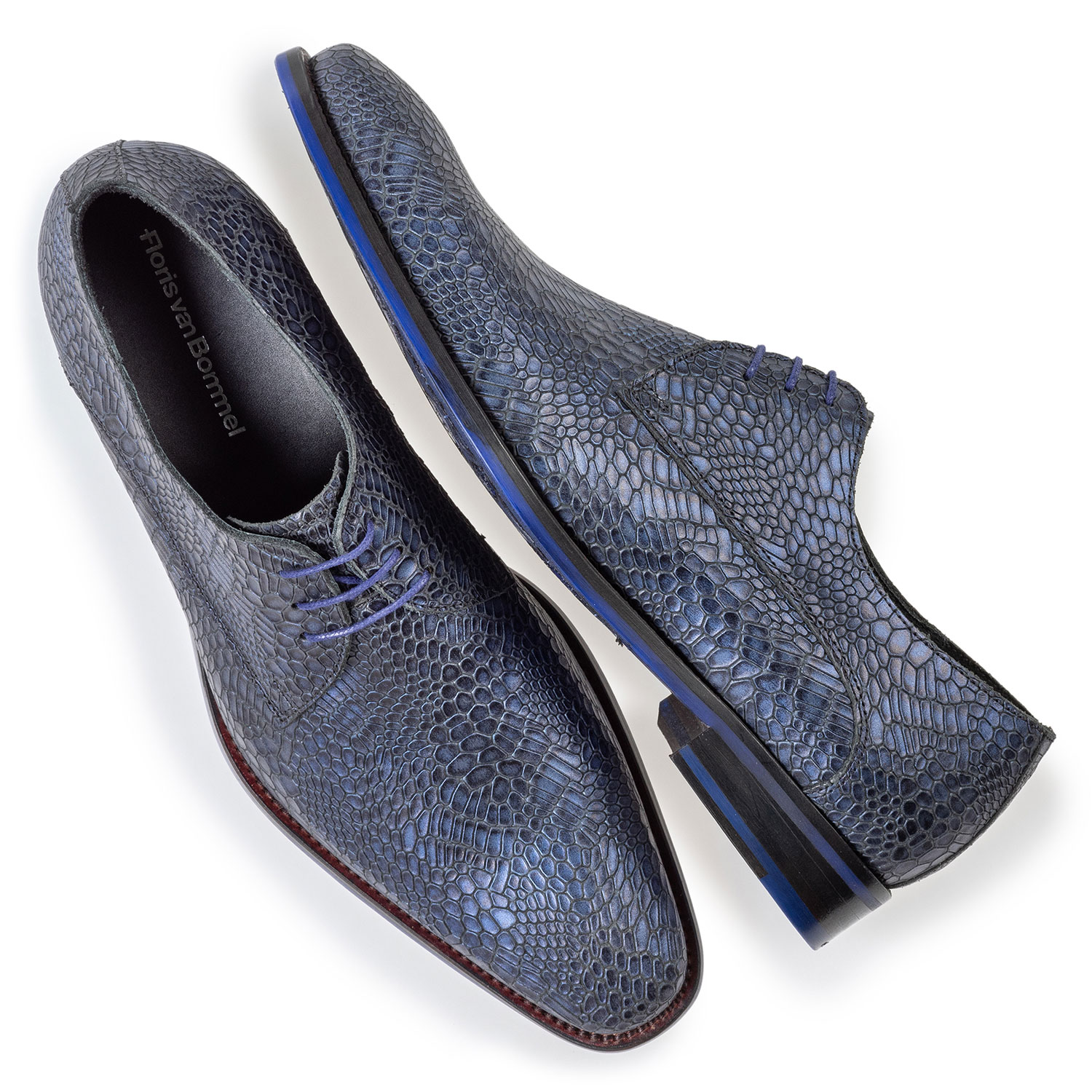 18159/28 - Lace shoe metallic blue 18159/28 - Lace shoe metallic blue