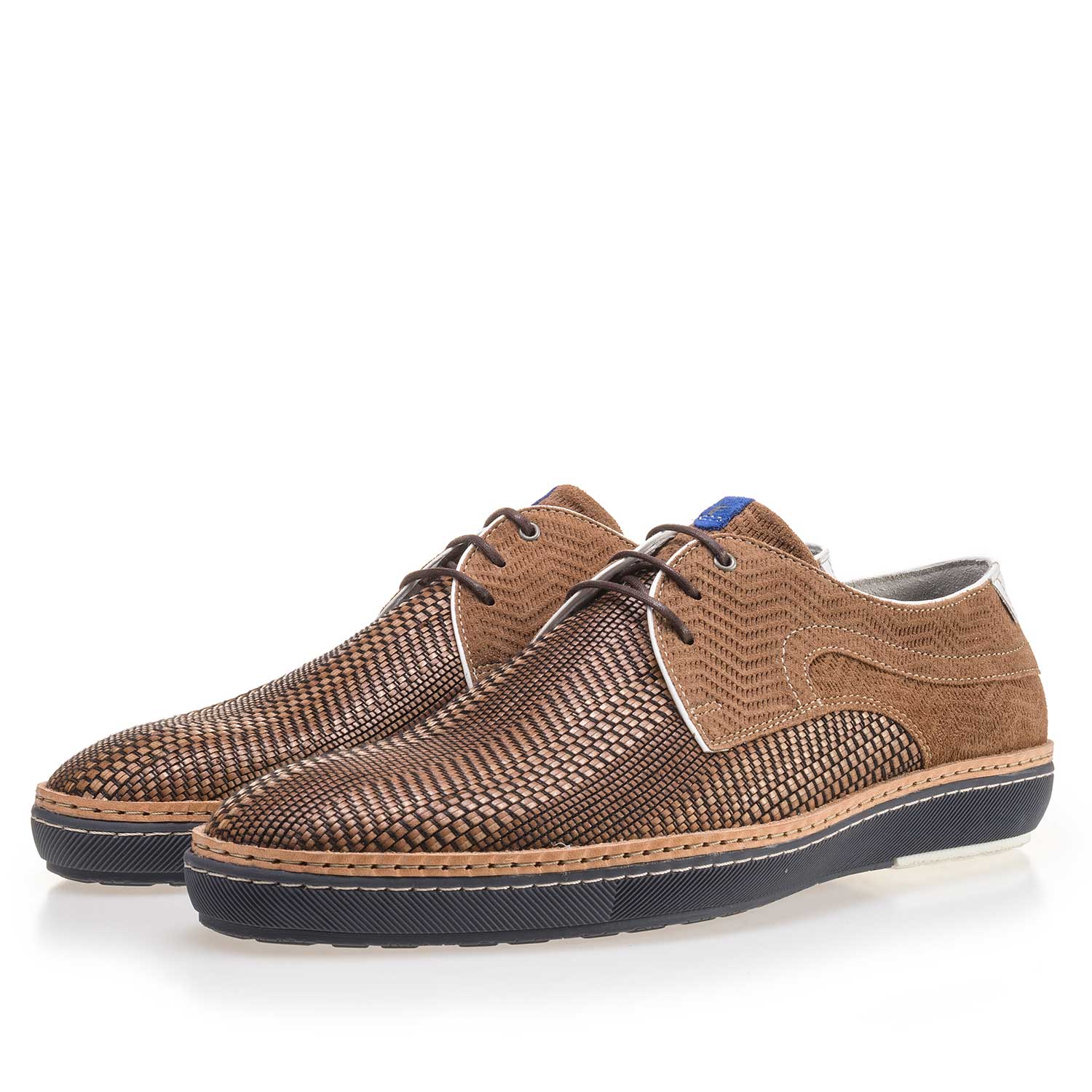 14027/02 - Cognacfarbener Schnürschuh aus geflochtenem Leder 14027/02 - Cognacfarbener Schnürschuh aus geflochtenem Leder