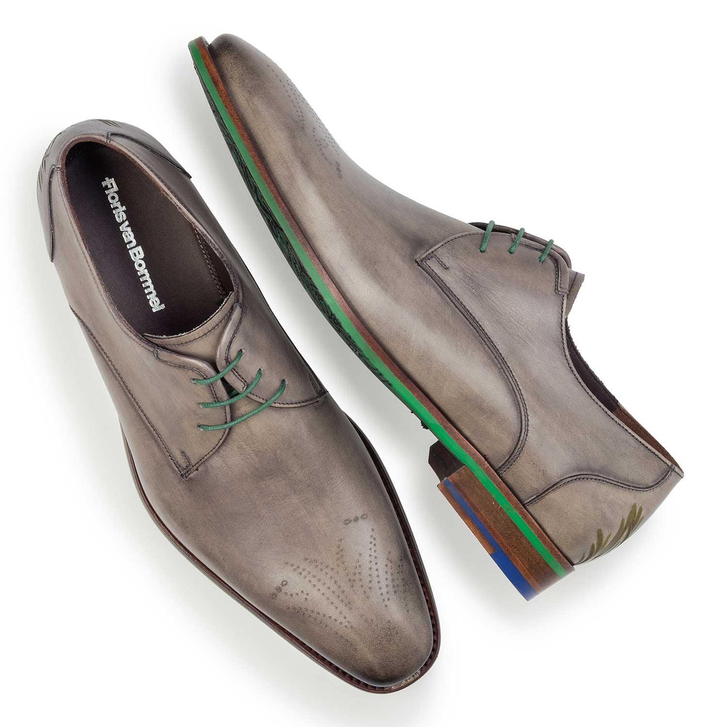 14193/01 - Taupefarbener Schnürschuh aus Leder 14193/01 - Taupefarbener Schnürschuh aus Leder