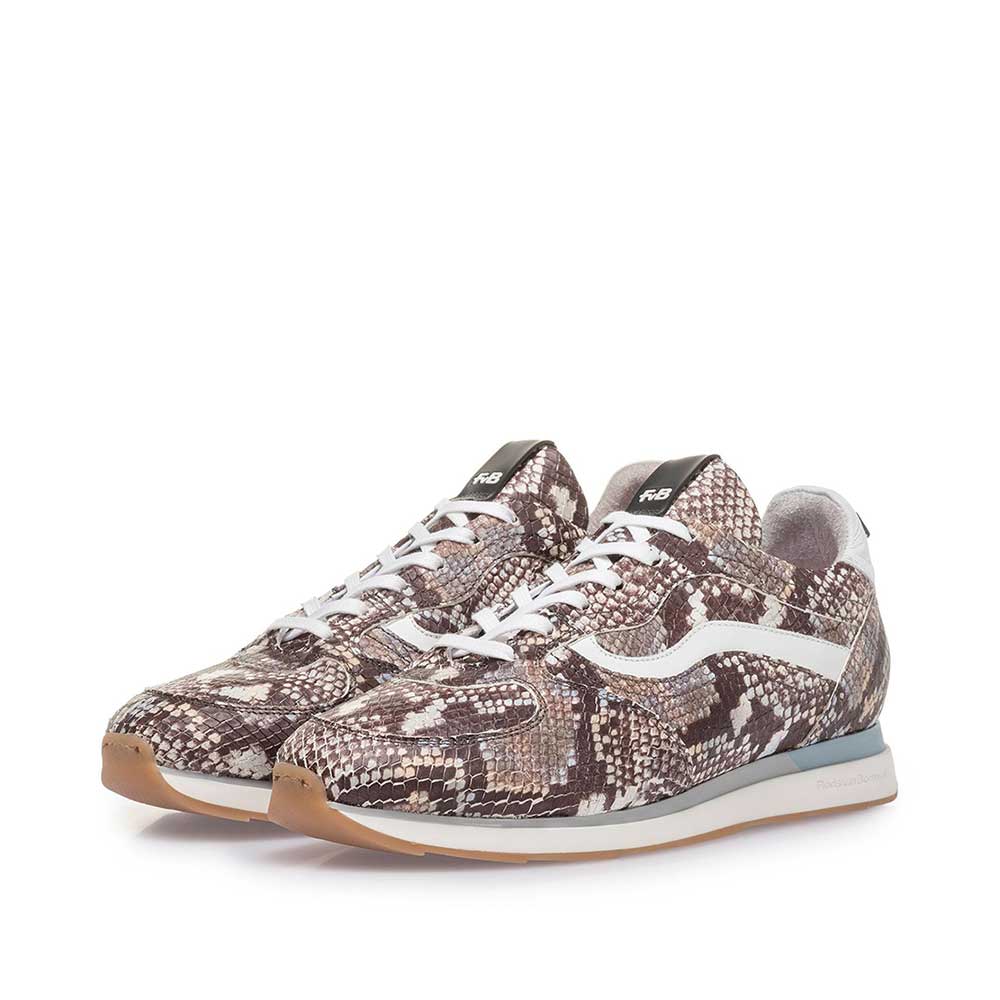 85279/15 - Braun-weißer Sneaker mit Schlangenprint 85279/15 - Braun-weißer Sneaker mit Schlangenprint