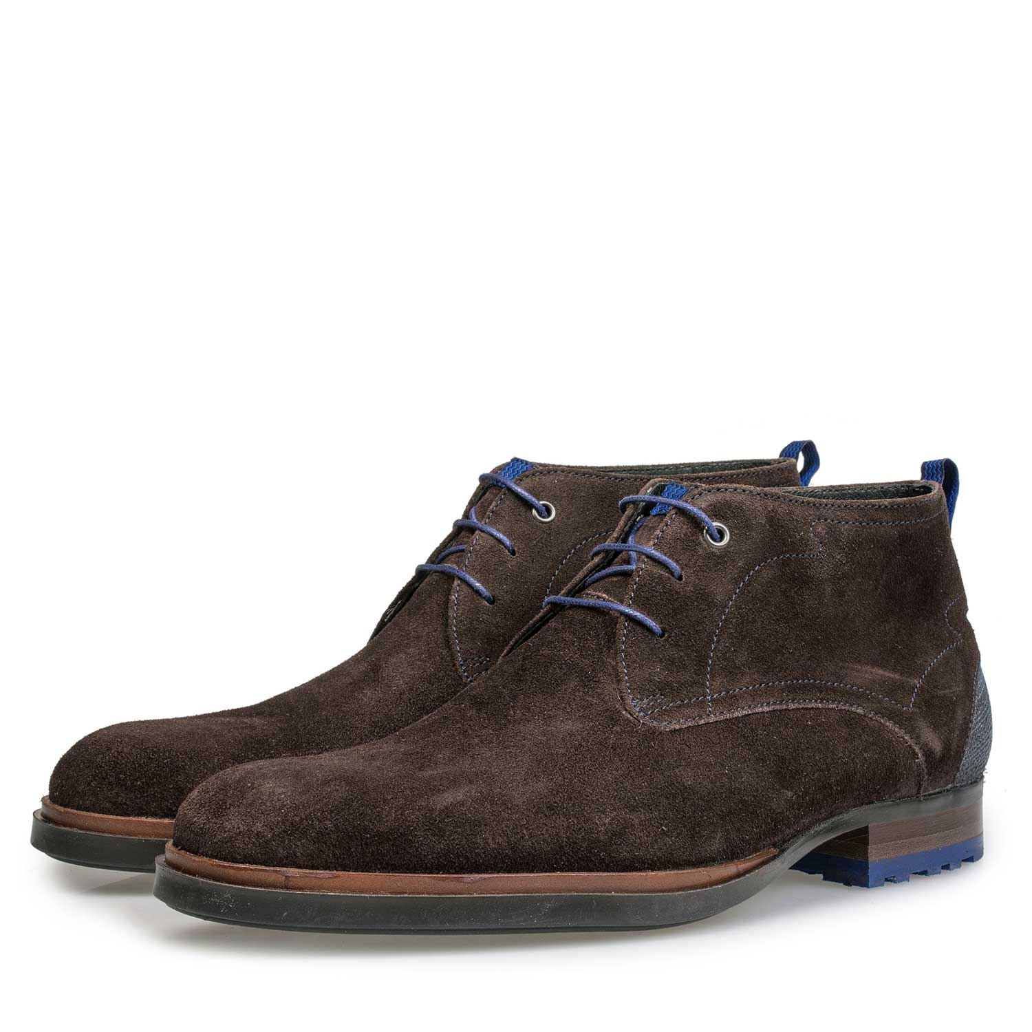 10947/11 - Dunkelbrauner Schnürstiefel aus Kalbswildleder 10947/11 - Dunkelbrauner Schnürstiefel aus Kalbswildleder