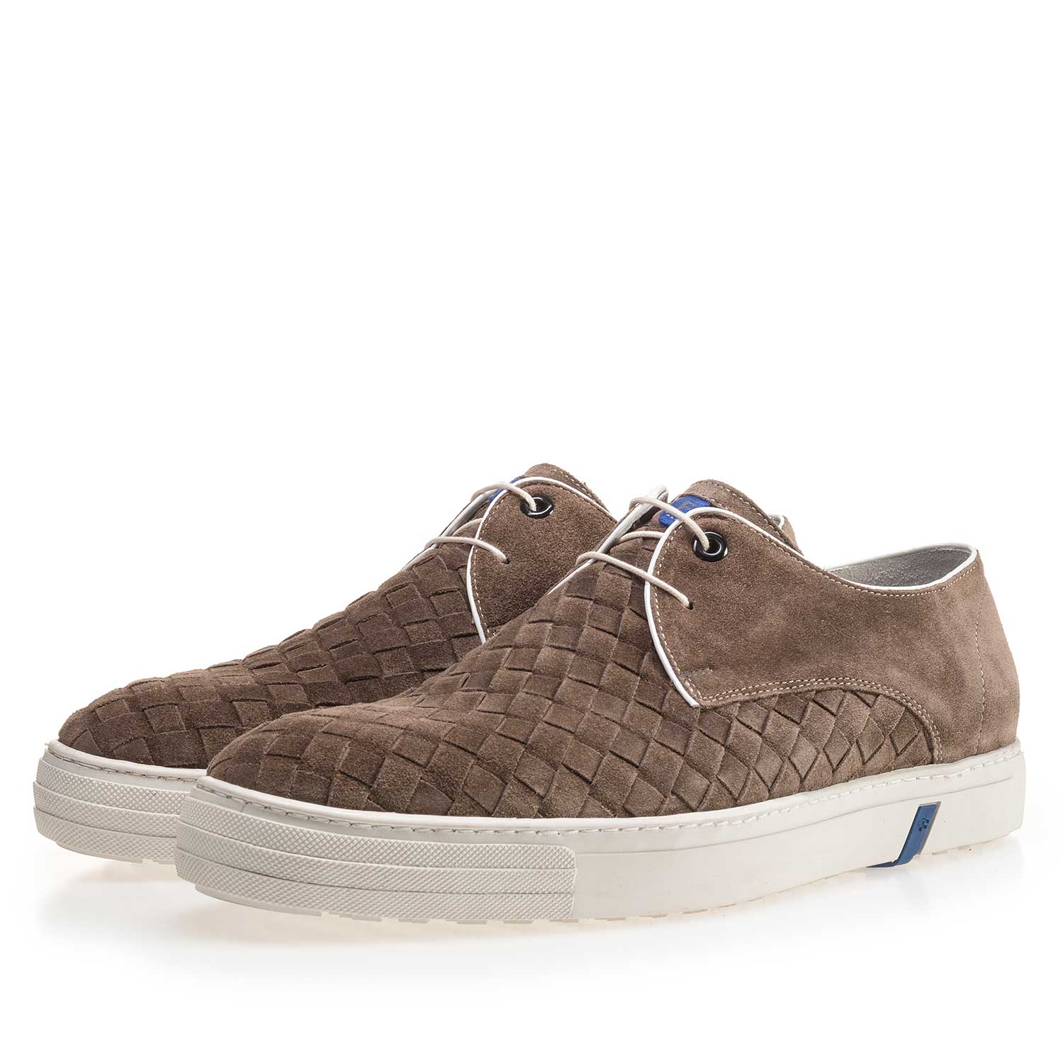 14451/07 - Taupefarbener Schnürschuh aus geflochtenem Leder 14451/07 - Taupefarbener Schnürschuh aus geflochtenem Leder