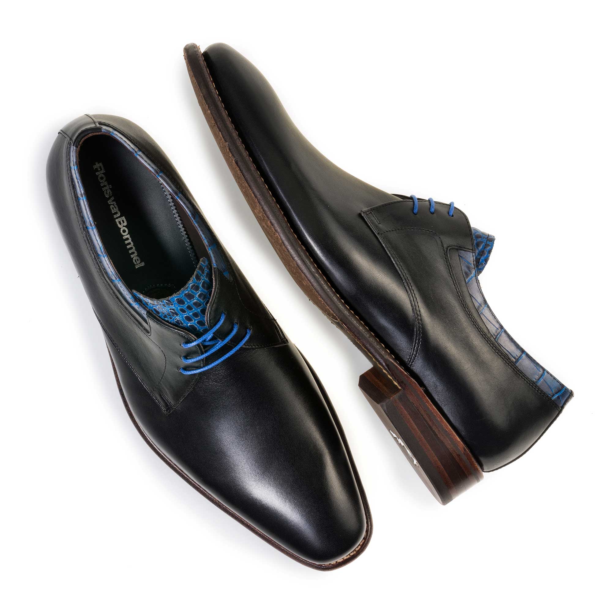 14302/02 - Schwarzer Leder Schnürschuh mit Krokoprint 14302/02 - Schwarzer Leder Schnürschuh mit Krokoprint