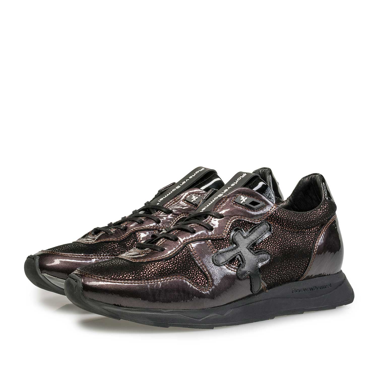 85255/00 - Bordeauxroter und taupefarbener Lackleder-Sneaker mit Joggingschuhsohle 85255/00 - Bordeauxroter und taupefarbener Lackleder-Sneaker mit Joggingschuhsohle