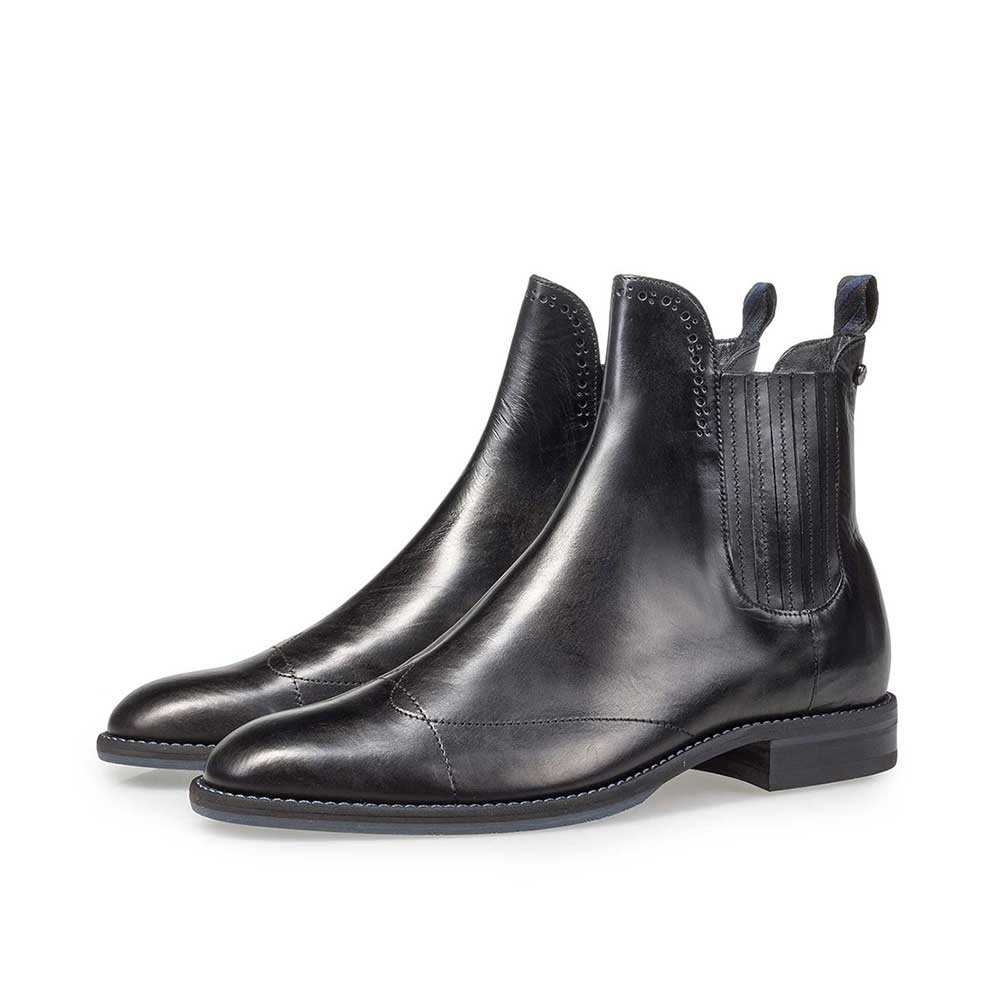 85601/01 - Schwarzer Chelsea Boot aus Kalbsleder 85601/01 - Schwarzer Chelsea Boot aus Kalbsleder