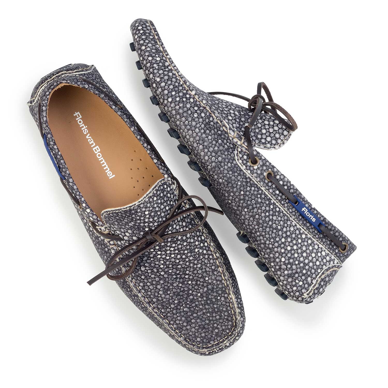 15027/13 - Grey moccasin with rye pattern 15027/13 - Grey moccasin with rye pattern