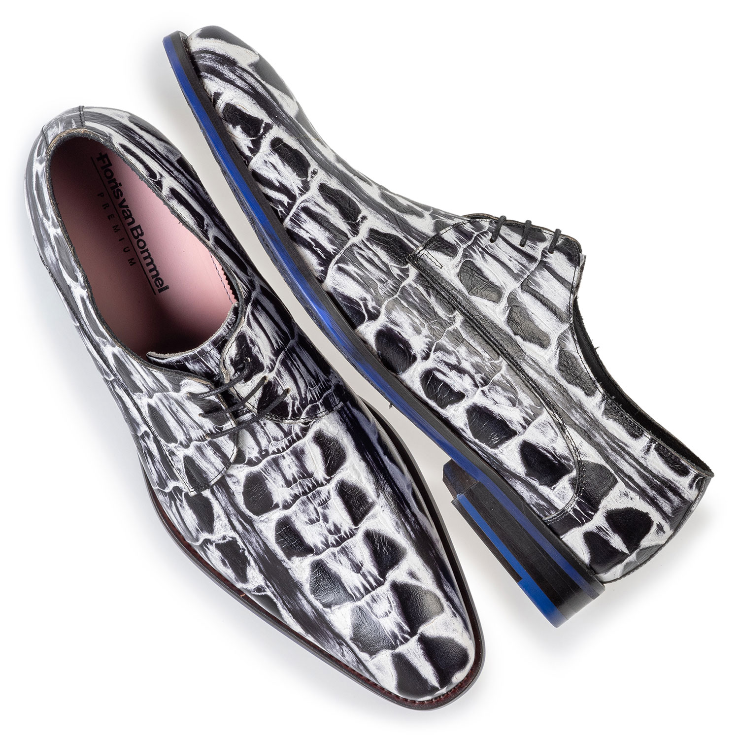 18204/05 - Schnürschuh Krokoprint schwarz-weiß 18204/05 - Schnürschuh Krokoprint schwarz-weiß