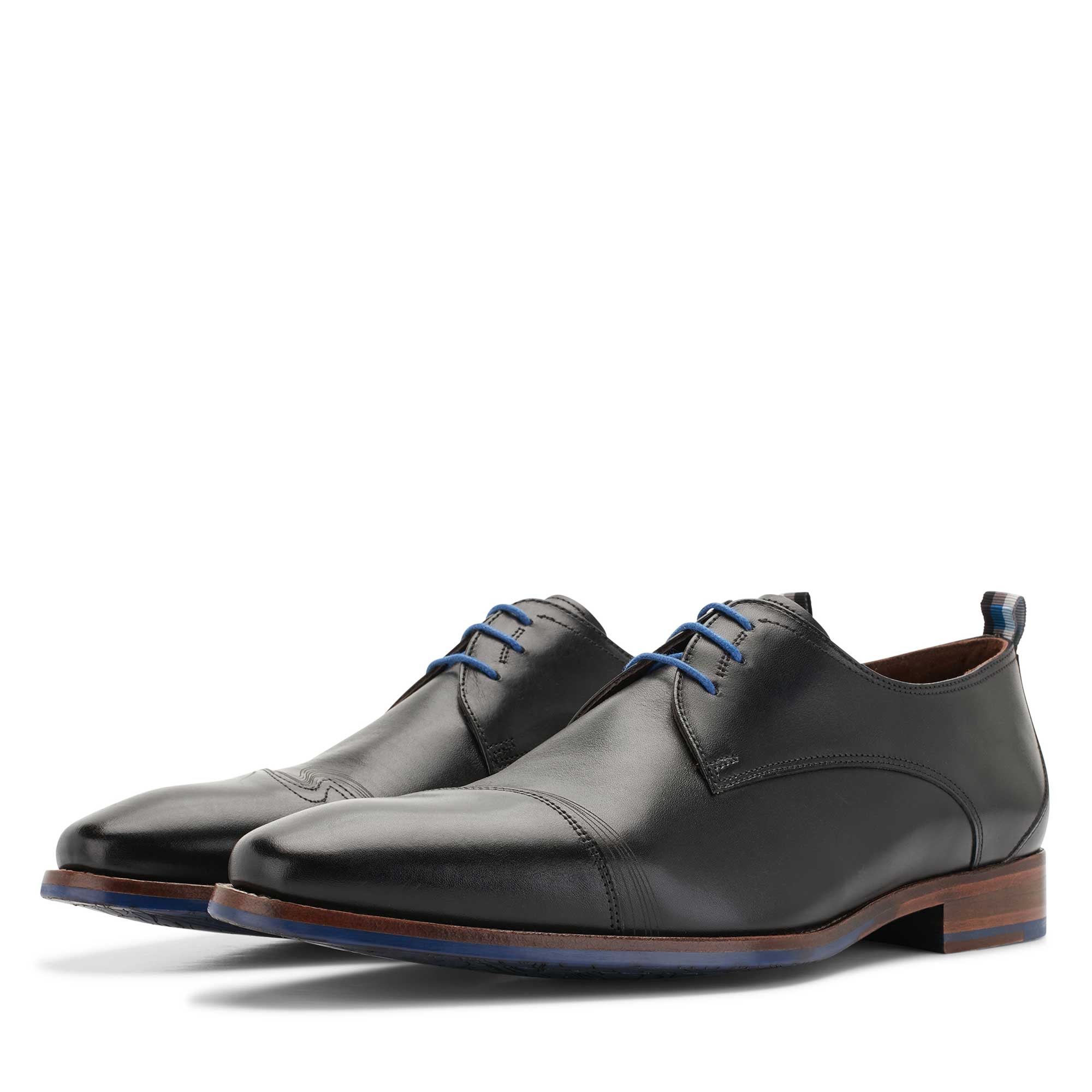 18006/01 - Schwarzer Leder Schnürschuh 18006/01 - Schwarzer Leder Schnürschuh