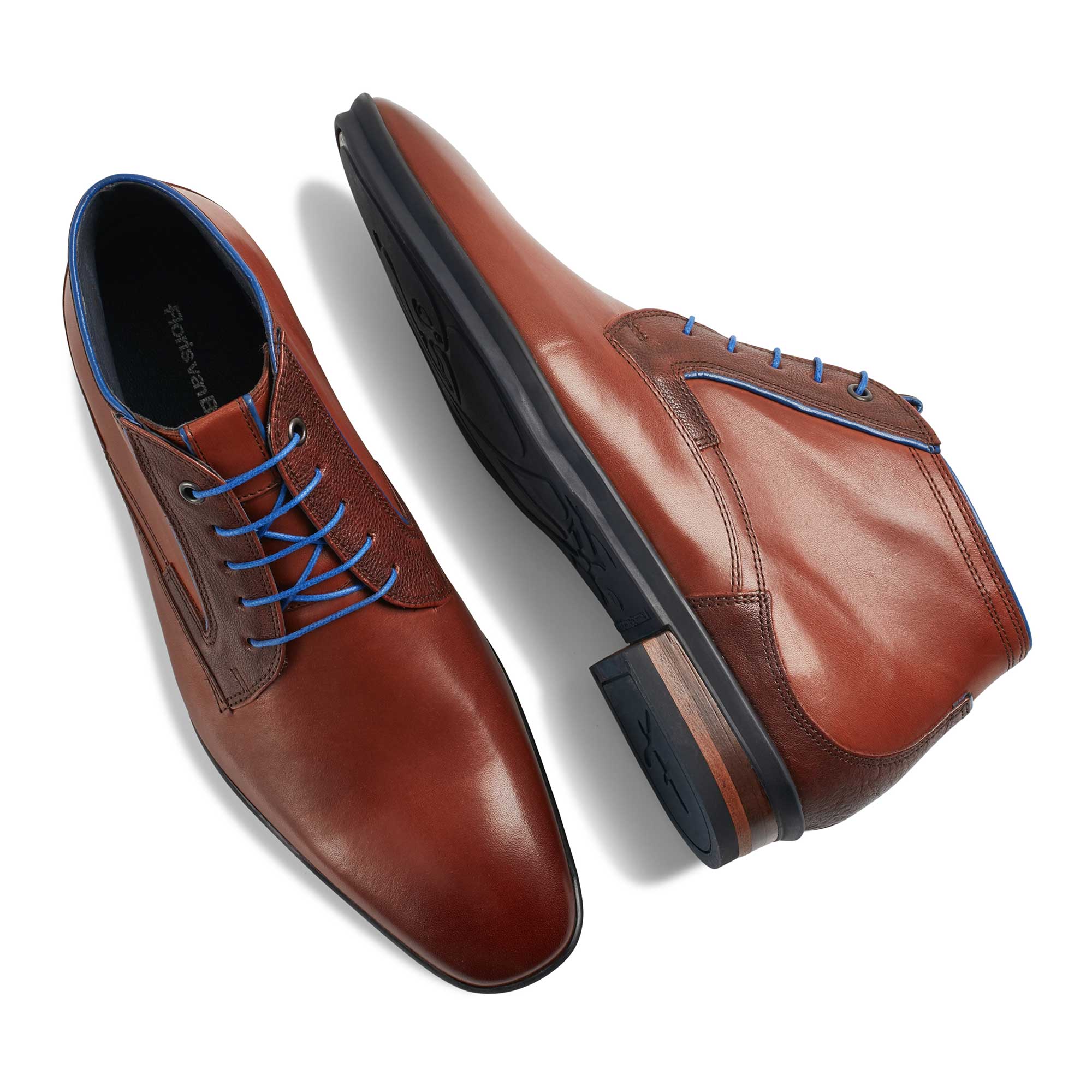 10703/00 - Cognac-coloured mid-high leather lace boot 10703/00 - Cognac-coloured mid-high leather lace boot