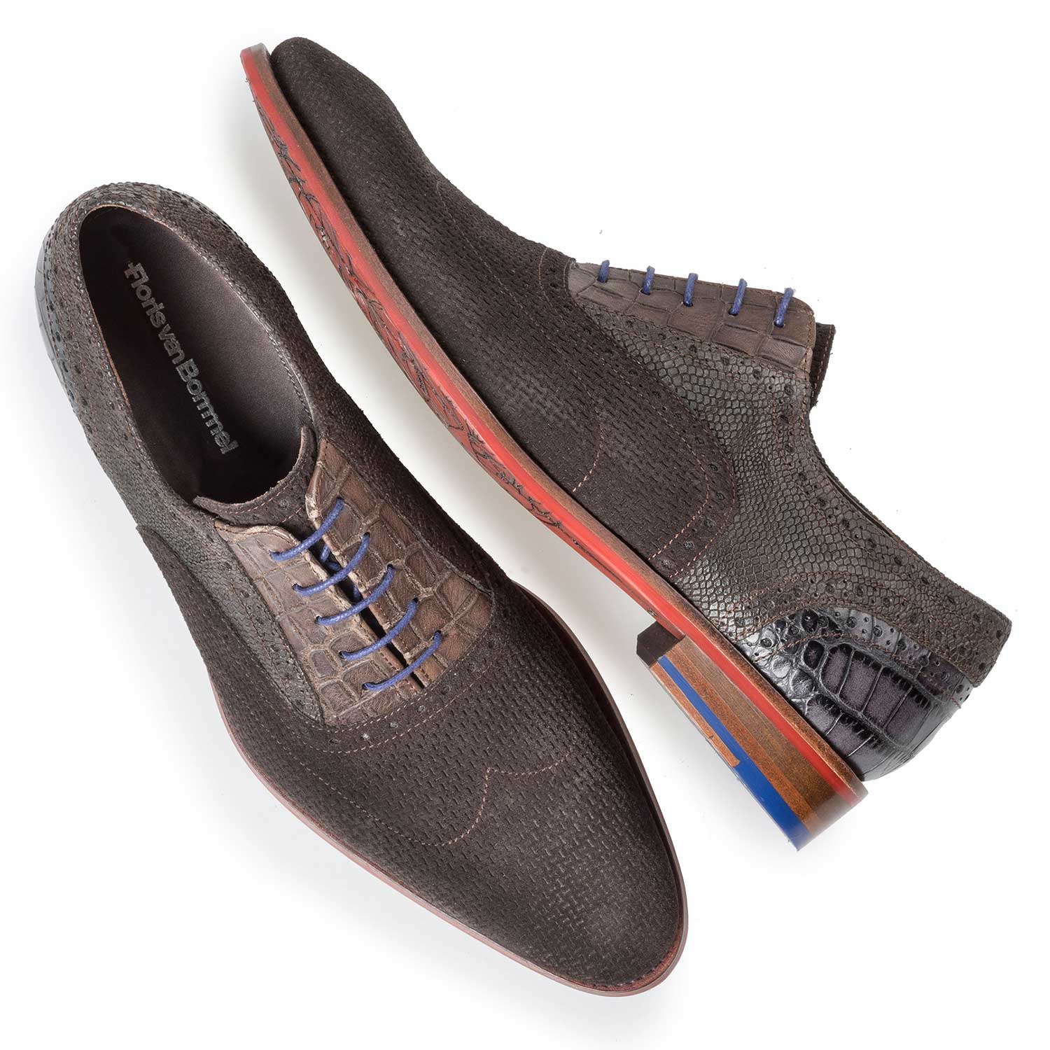 19114/27 - Brown suede leather brogue lace shoe 19114/27 - Brown suede leather brogue lace shoe
