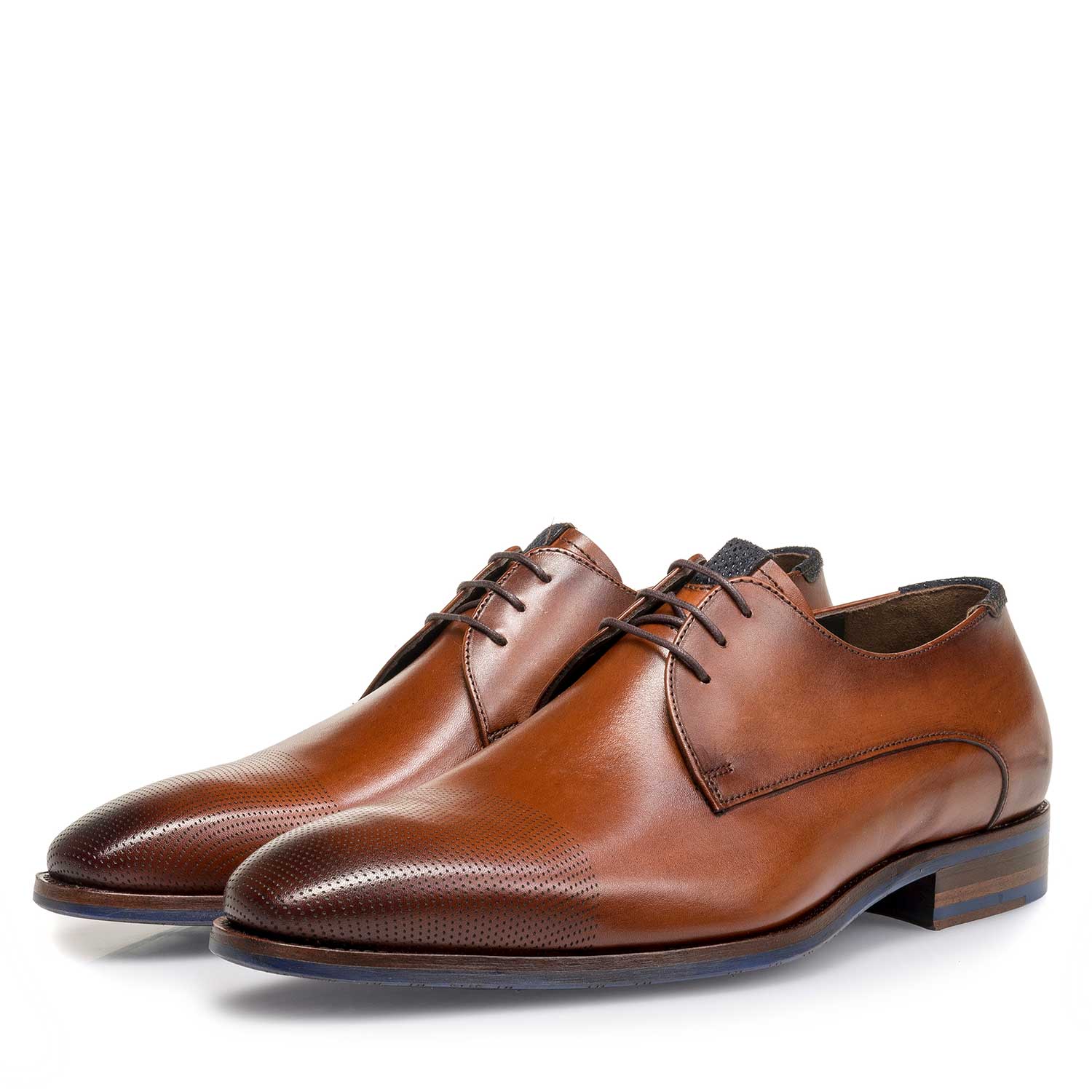 18088/00 - Cognac-coloured calf leather lace shoe 18088/00 - Cognac-coloured calf leather lace shoe