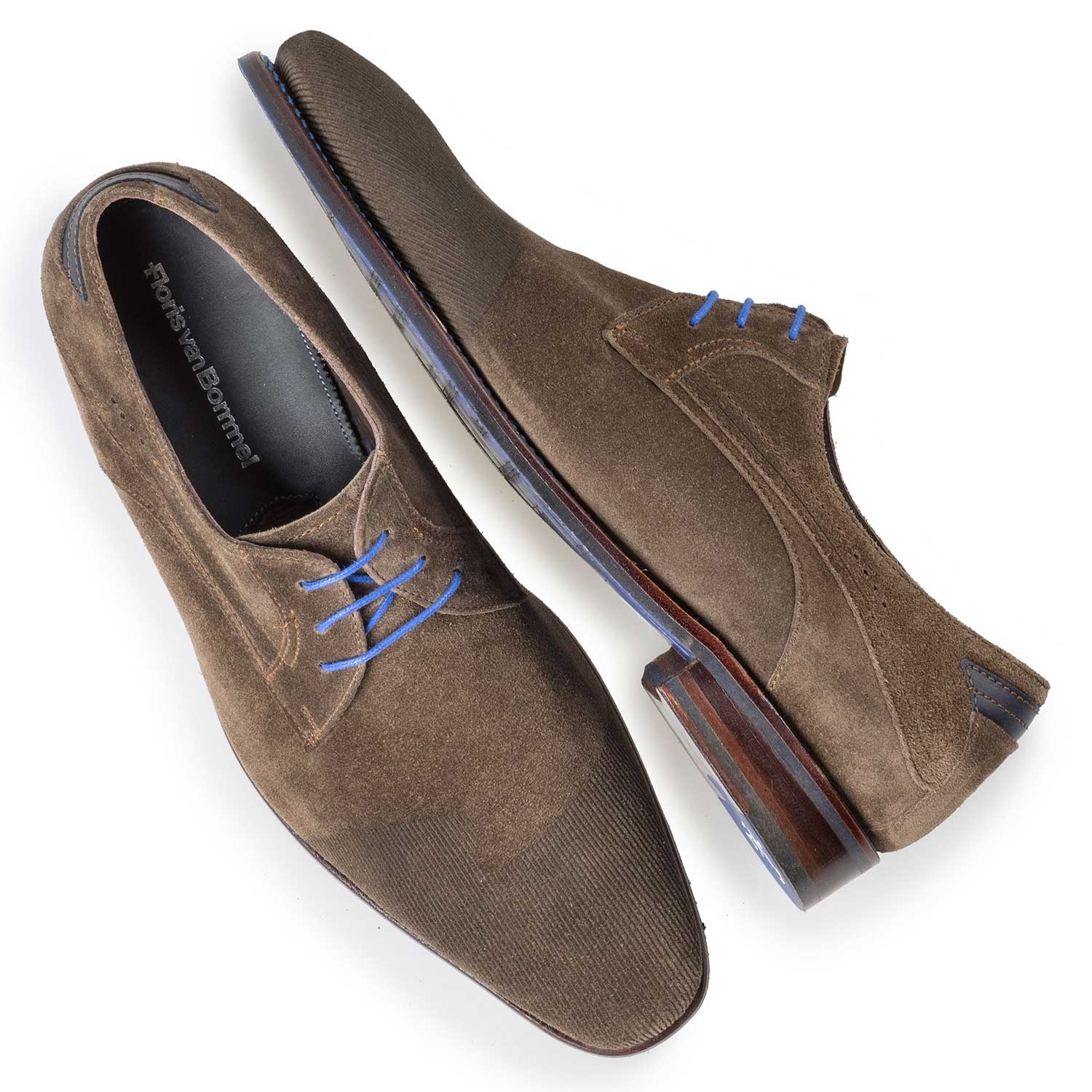 18073/05 - Taupe-coloured suede leather lace shoe with laser print 18073/05 - Taupe-coloured suede leather lace shoe with laser print