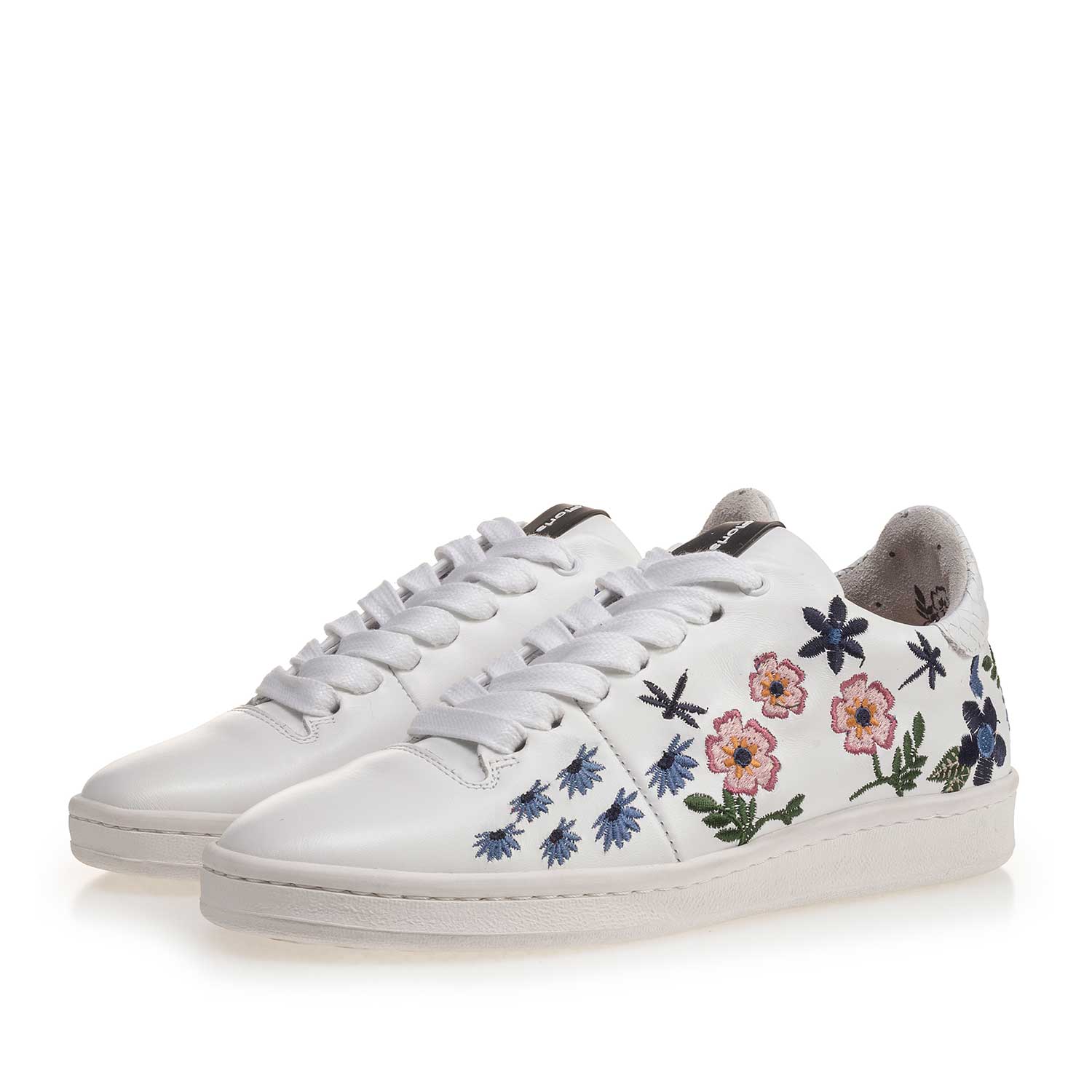 85235/04 - Weißer Leder Sneaker mit Blumenstickerei 85235/04 - Weißer Leder Sneaker mit Blumenstickerei