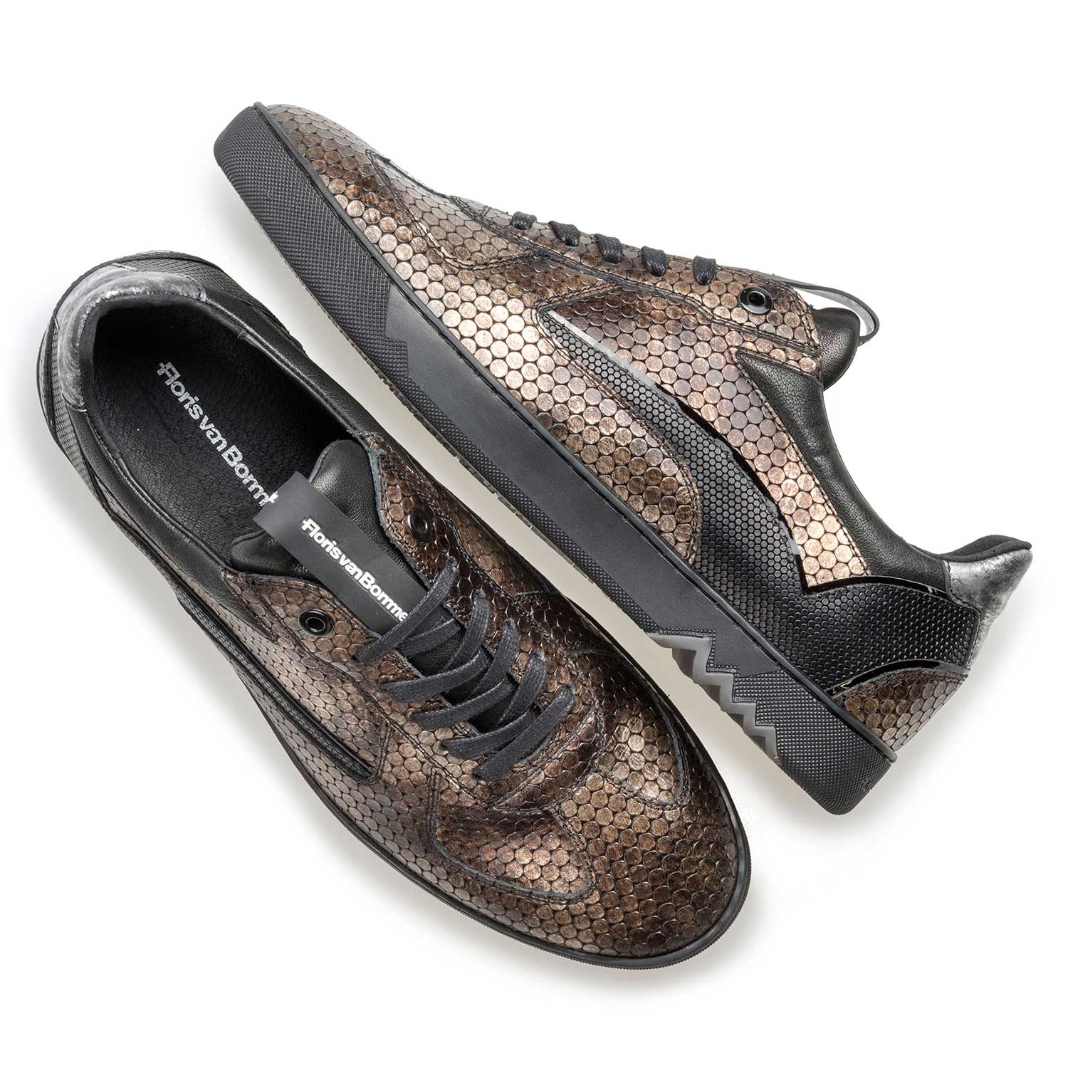 16242/10 - Brown leather sneaker with metallic print 16242/10 - Brown leather sneaker with metallic print