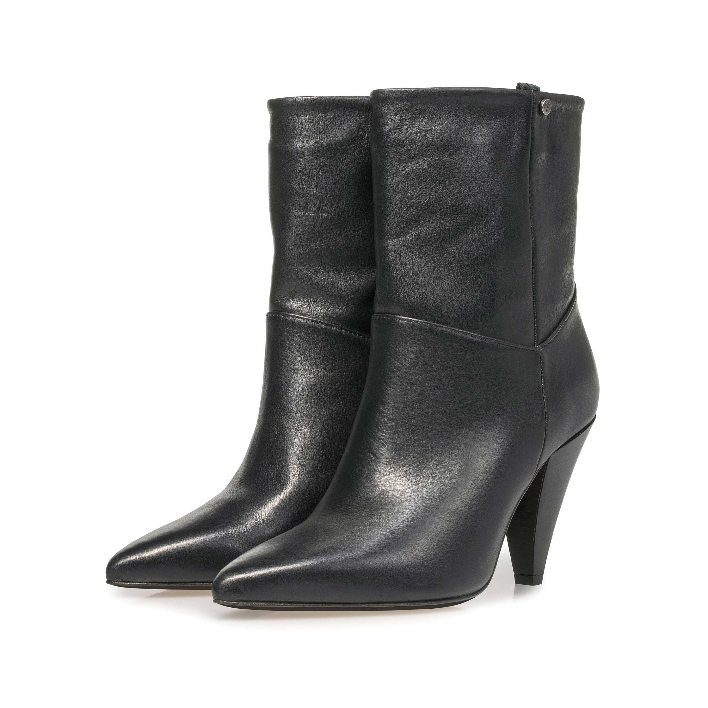 85630/01 - Black nappa leather high boots 85630/01 - Black nappa leather high boots