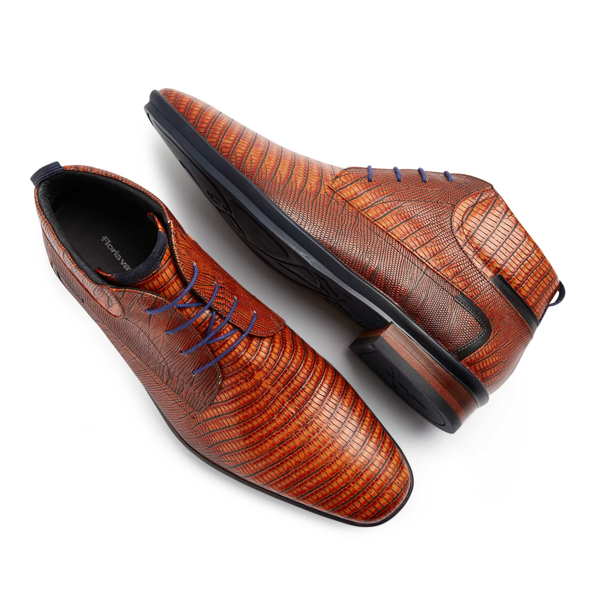 10879/00 - Cognac lace boot with lizard print 10879/00 - Cognac lace boot with lizard print