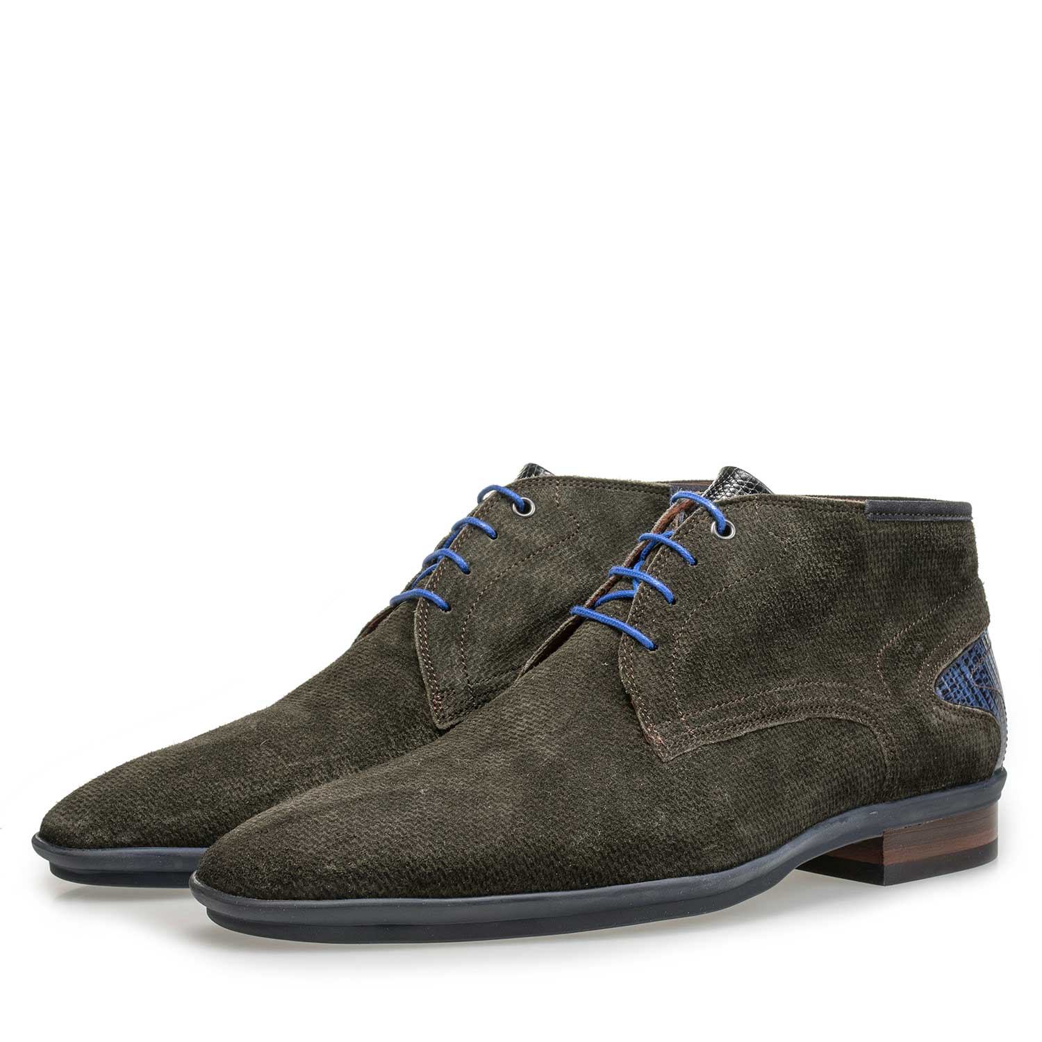 10131/05 - Mid-high green suede leather lace shoe 10131/05 - Mid-high green suede leather lace shoe