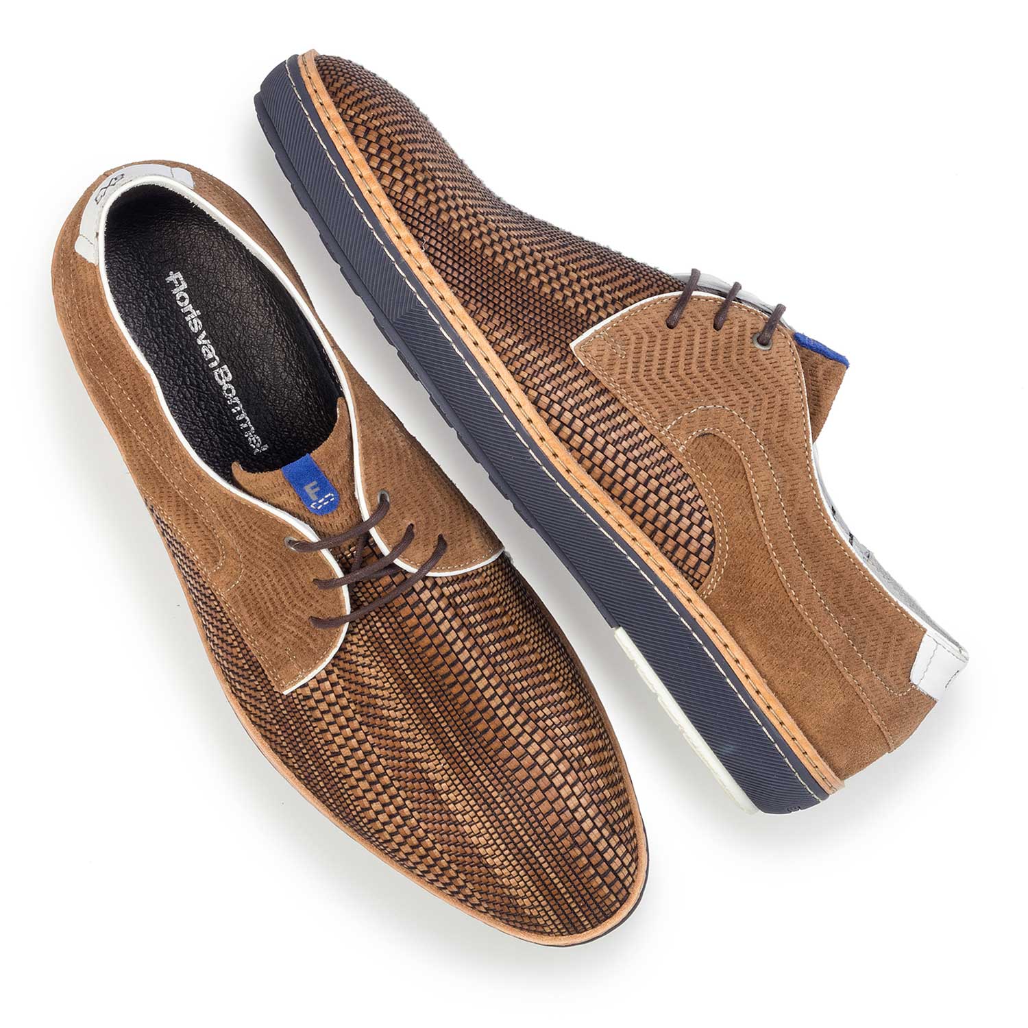 14027/02 - Cognacfarbener Schnürschuh aus geflochtenem Leder 14027/02 - Cognacfarbener Schnürschuh aus geflochtenem Leder
