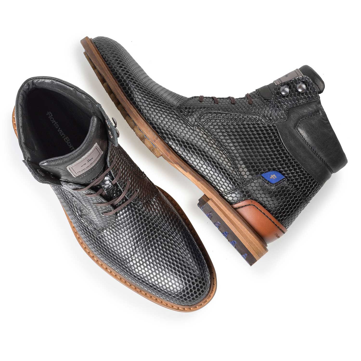 10234/06 - Black leather lace boot with structural print 10234/06 - Black leather lace boot with structural print