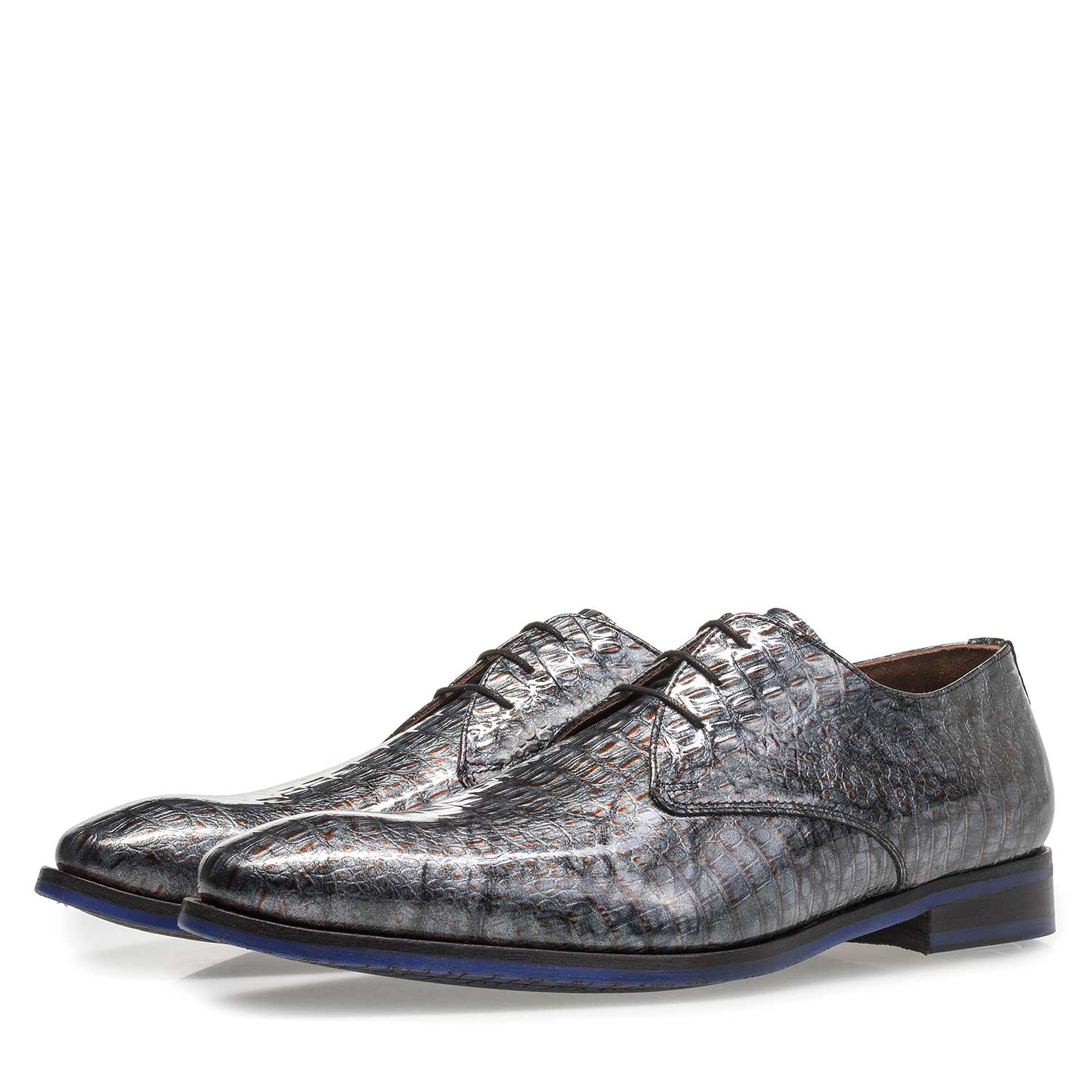 18124/04 - Grauer Lackleder-Schnürschuh mit Krokoprint 18124/04 - Grauer Lackleder-Schnürschuh mit Krokoprint